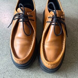 Zara Women’s Tan Leather Platform Wallaby Shoes